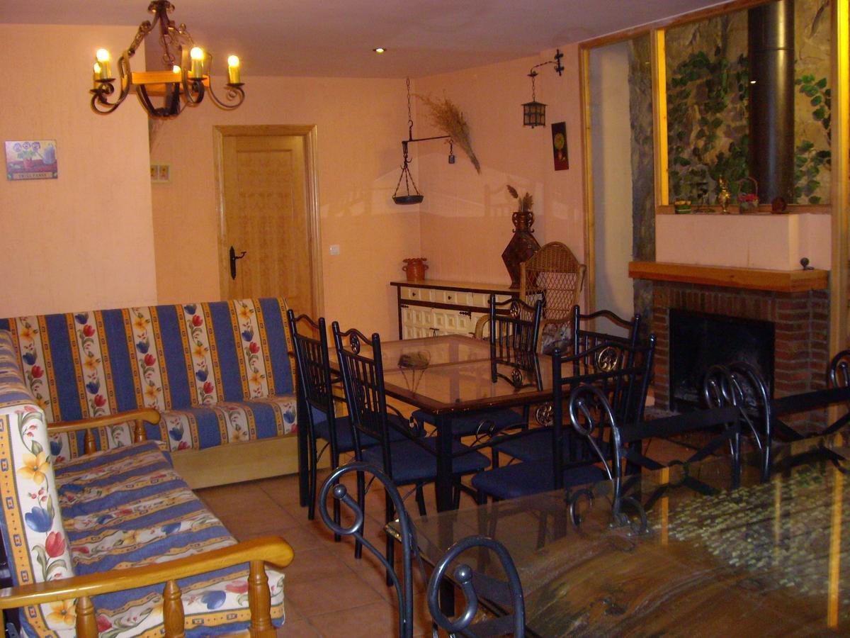Molinos de Papel Vut Vivienda De Uso Turistico La Risca 게스트하우스 외부 사진